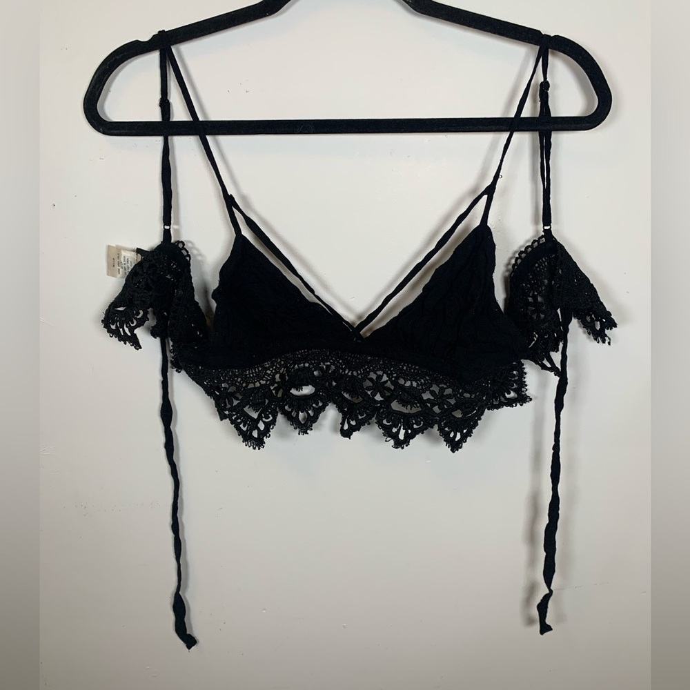 Boho Black Crochet Lace Bralette Crop Top - Tie Strap - Festival Top